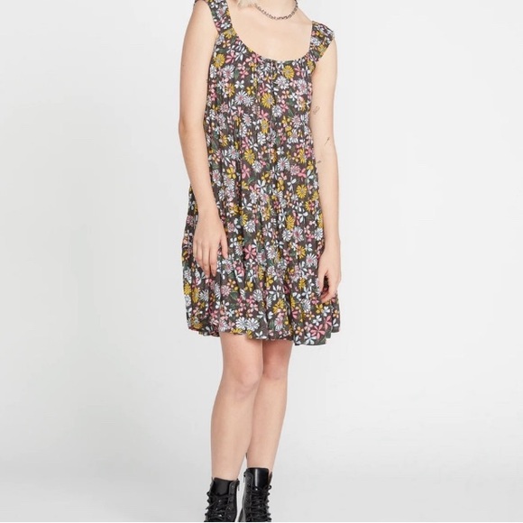 Volcom | Happy Dazee Dress - Picture 4 of 8
